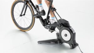 Home Trainer Tacx Flux S Smart T2900S 4 28 11zon.jpeg