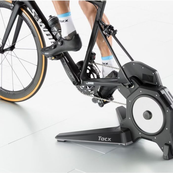 Home-Trainer-Tacx-Flux-S-Smart-T2900S-4_28_11zon.jpeg