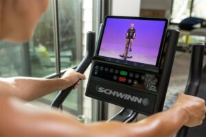 Schwinn Velo Ergometre 590U 3 8.jpeg