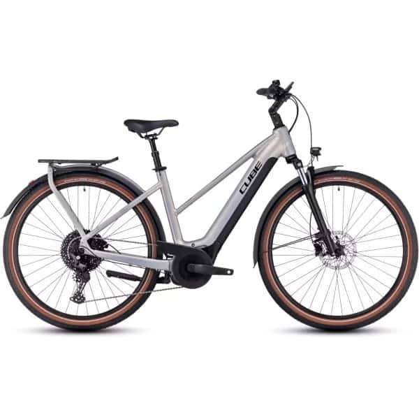 Velo-electrique-Cube-Touring-Hybrid-pro-500-2023-trapeze-gris.jpeg Velo-electrique-Cube-Touring-Hybrid-pro-500-2023-trapeze-gris.jpeg