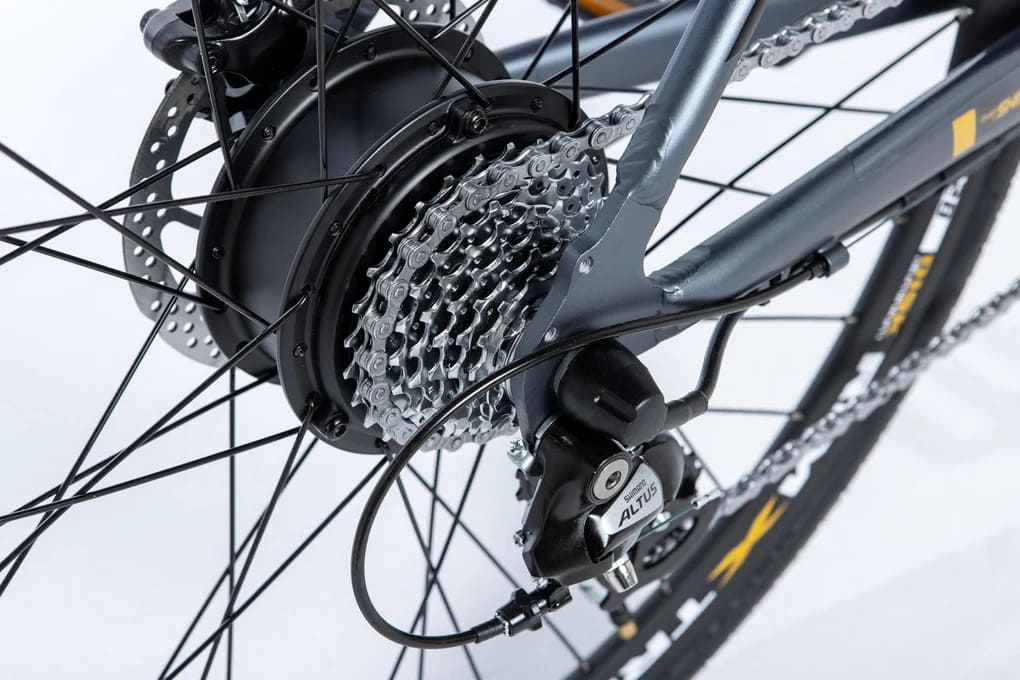 Velo-electrique-Moma-Bikes-E-ROAD-PRO-28-2.jpeg Velo-electrique-Moma-Bikes-E-ROAD-PRO-28-2.jpeg